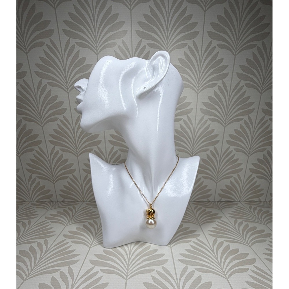 Napier Vintage Gold Tone Elephant Faux Pearl Drop Pendant Necklace 17.5 Inch
